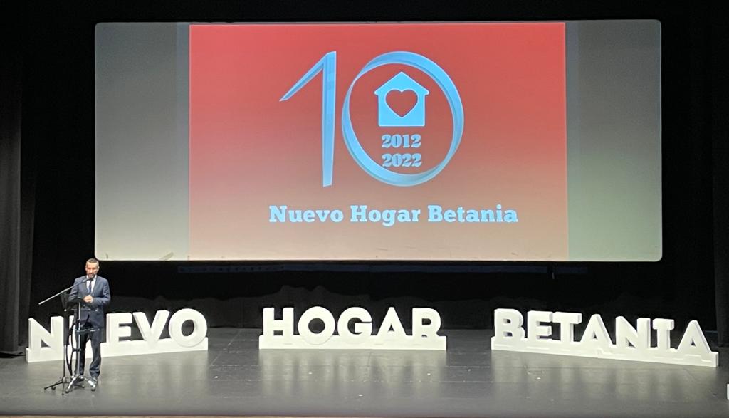Alcalde gala 10 años Betania