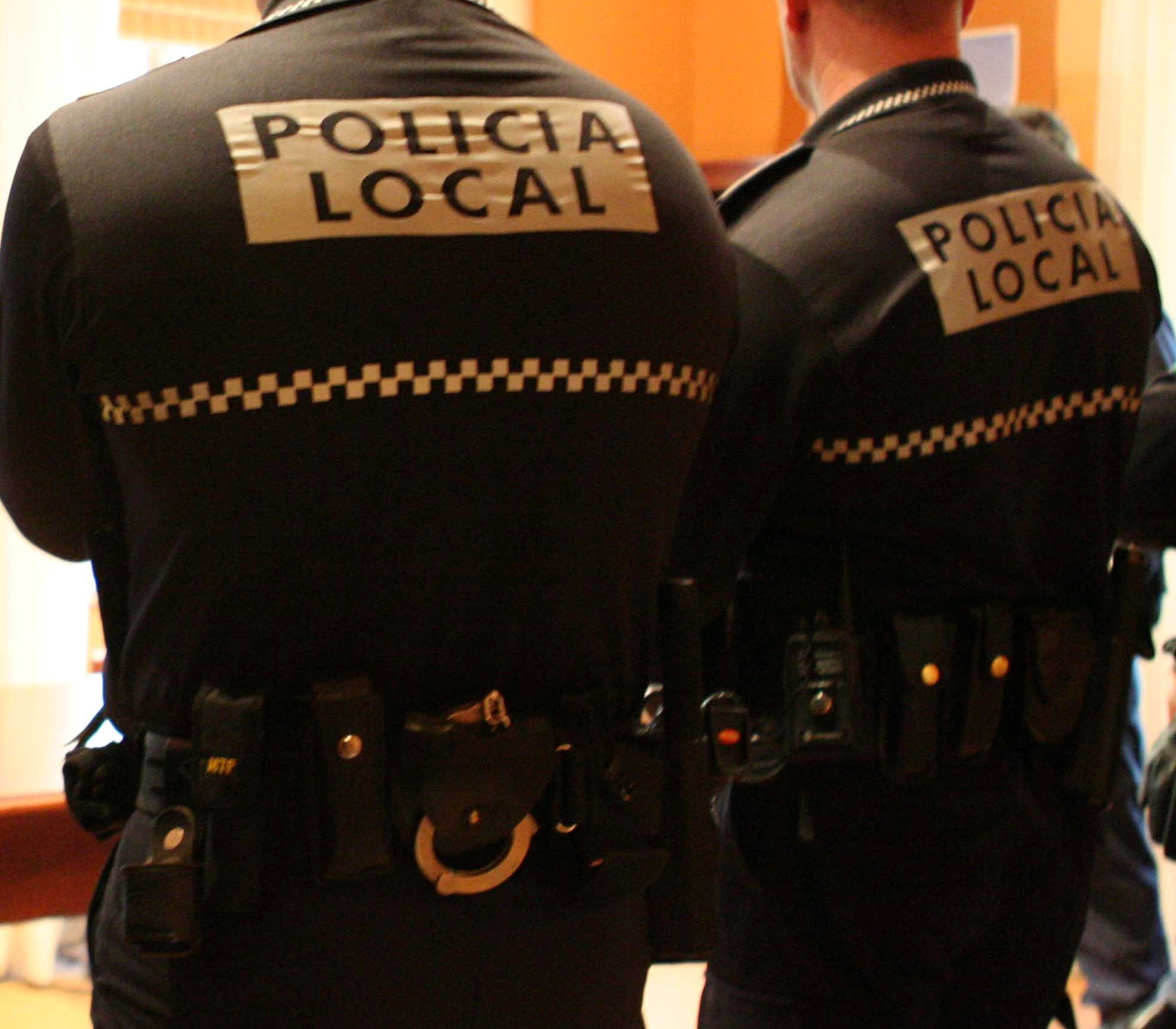poli local