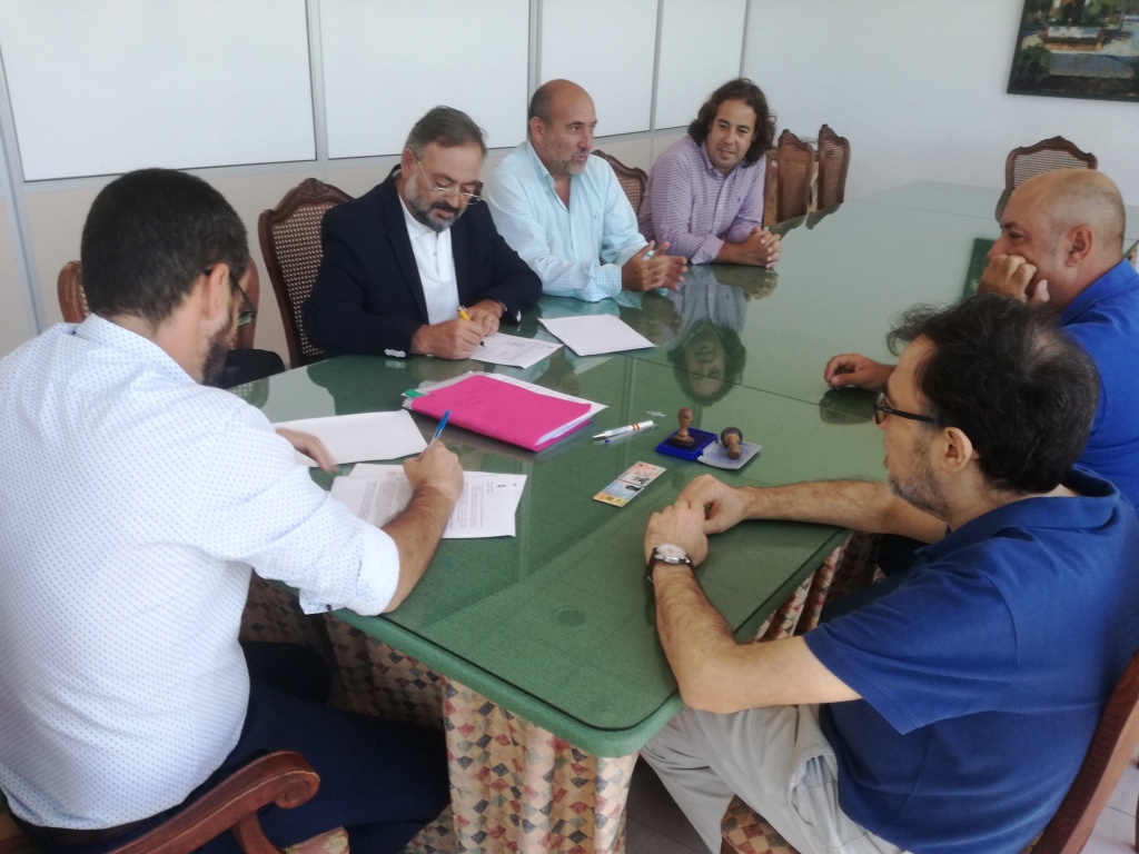FIRMA CON RECOLTE