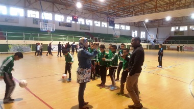 Actividades Dos Orillas en pabellón