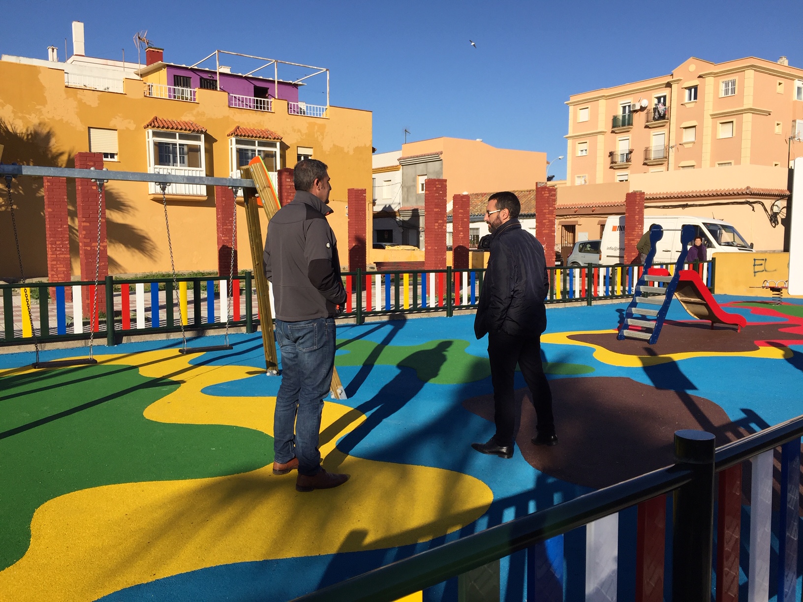 Parque infantil plaza Vichino