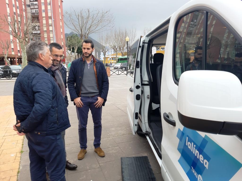 PRESENTACION TAXI 9 plazas