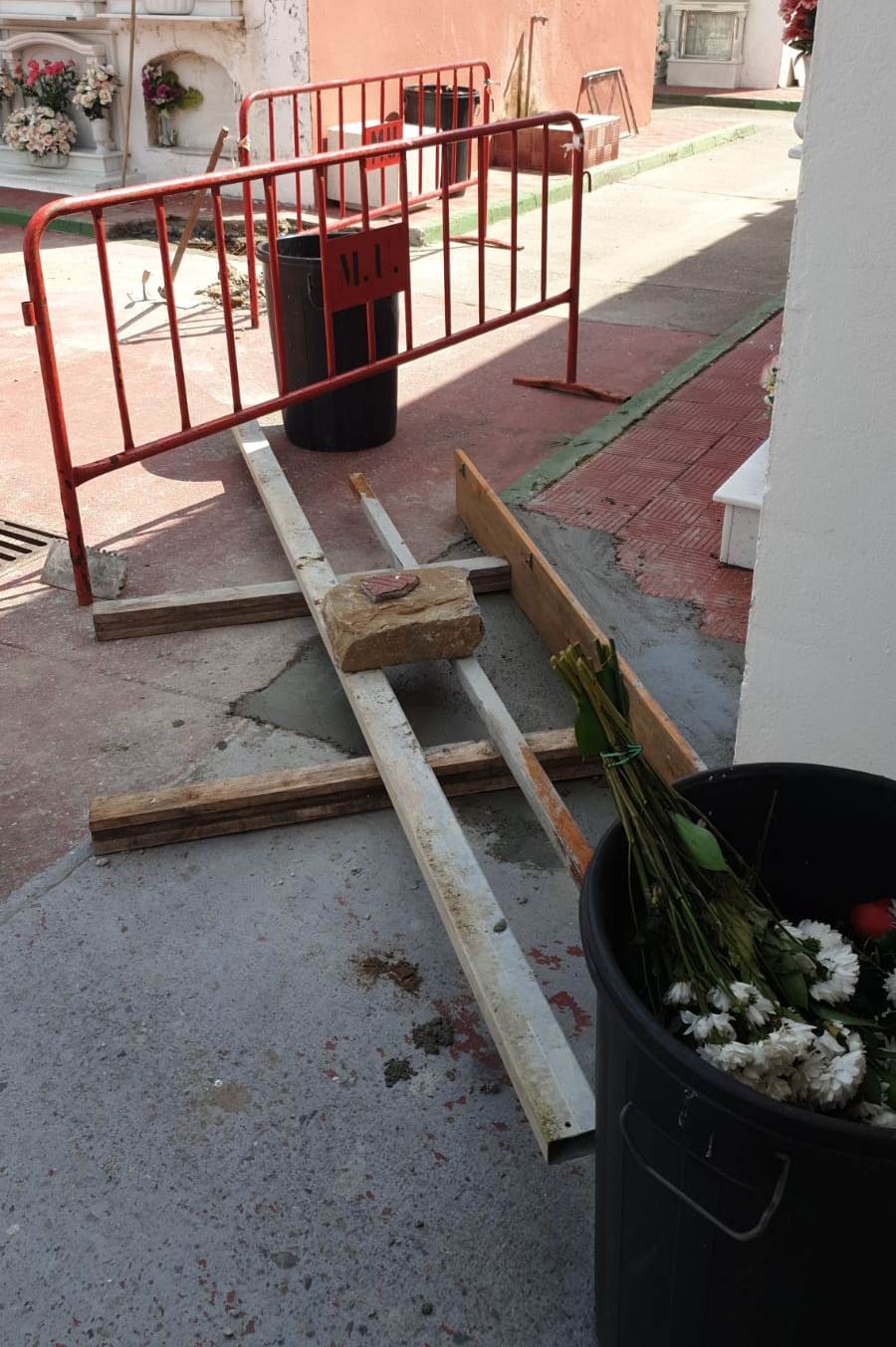 Esquinas cementerio