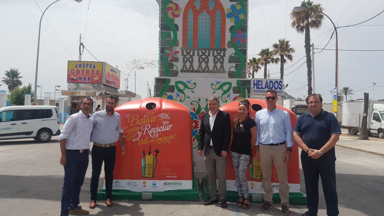 Campana Ecovidrio feria La Linea