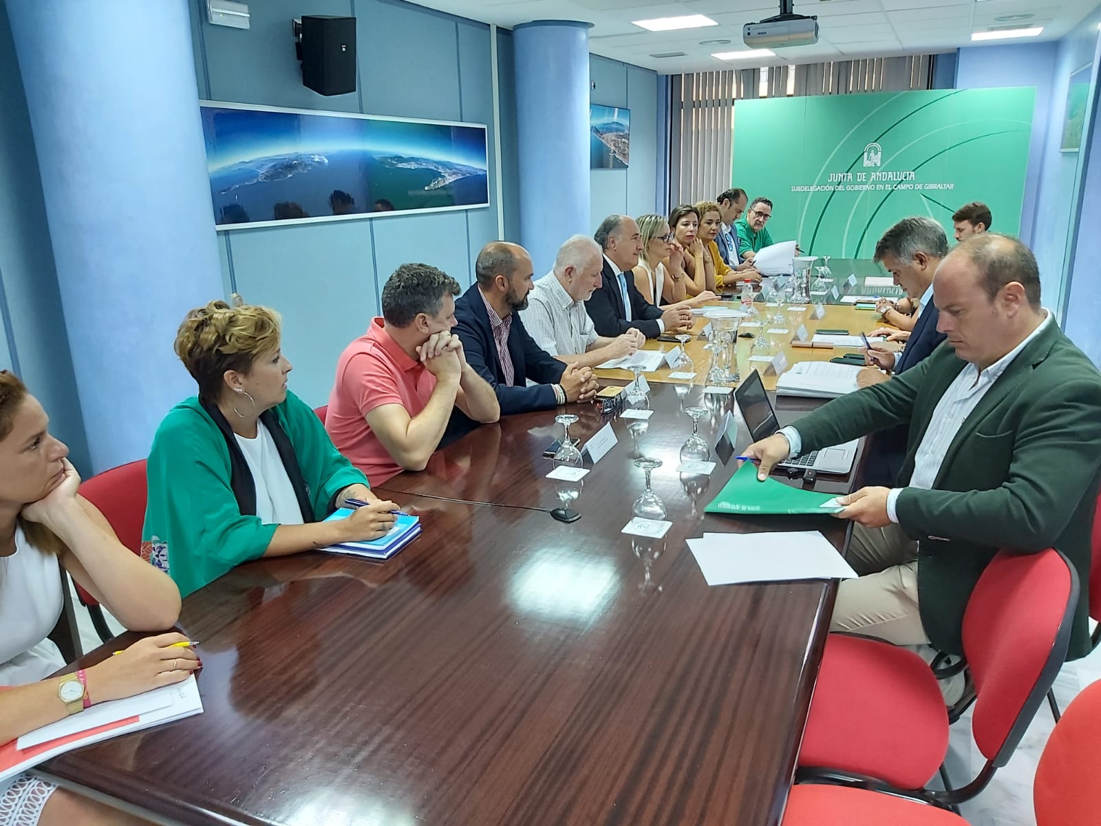 Reunion con Avra en subdelegacion de la Junta