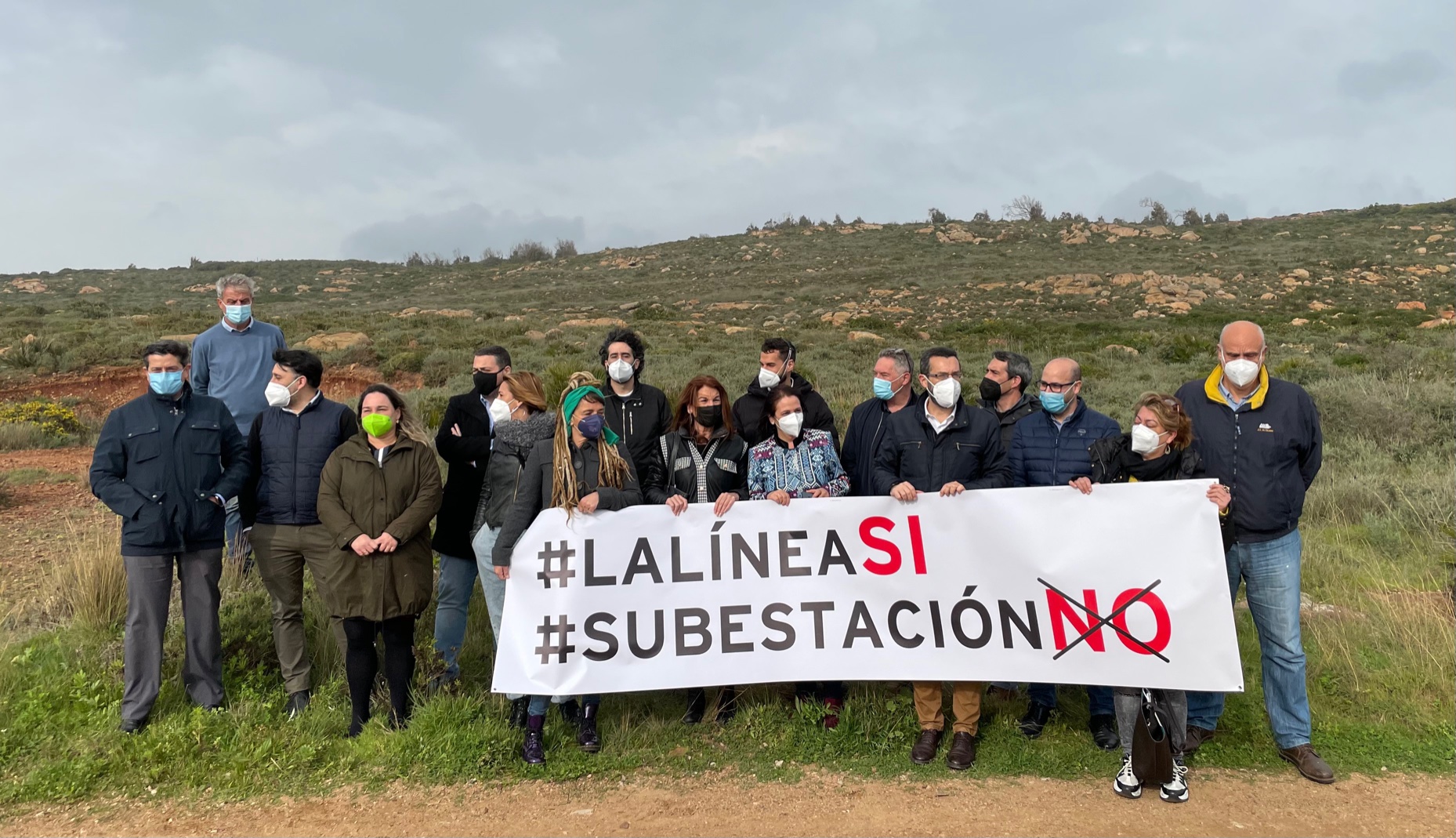 Pancarta contra subestacion Portichuelos